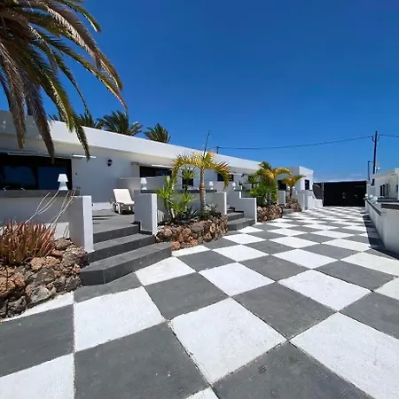 Villa Paraiso *