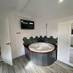 Villa Paraiso *