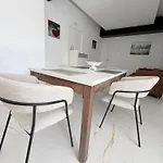 Paraiso Villa
